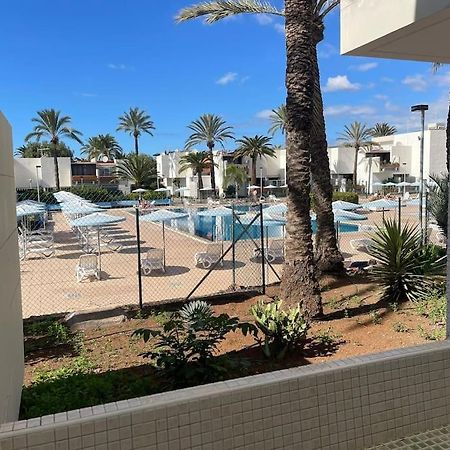 Pool View Apartment Primavera Арона Екстер'єр фото